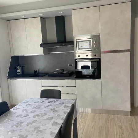 Casa Dall'angelo Эндине-Гаяно